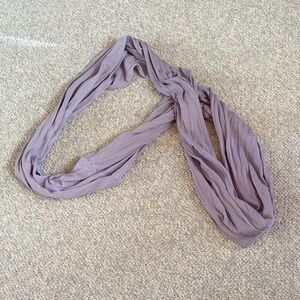 Elegant Lavender Scarf